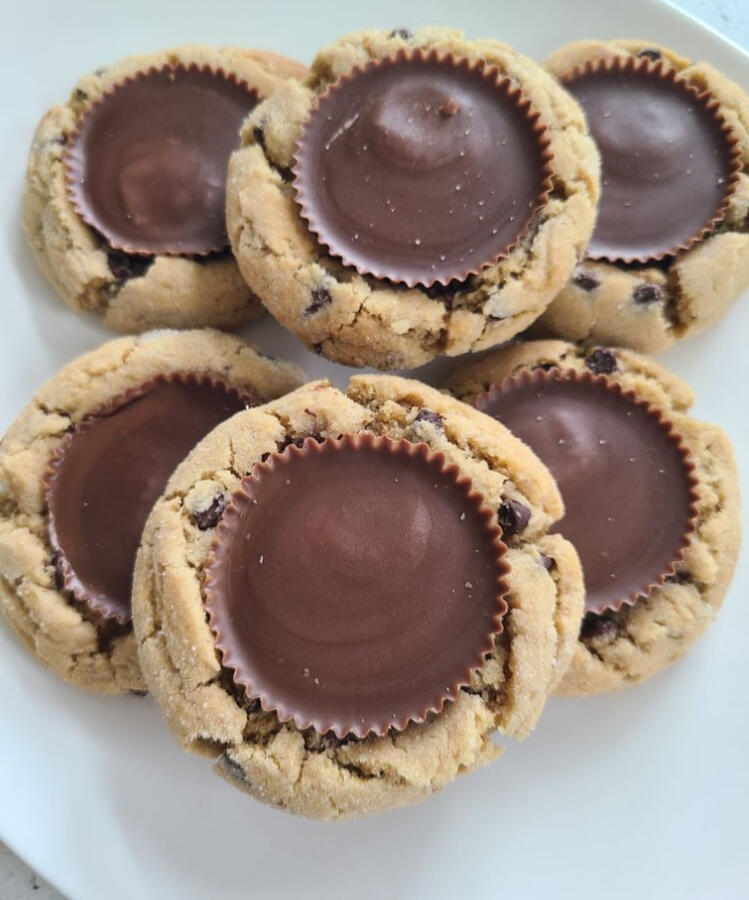 Reeses Cup Cookie